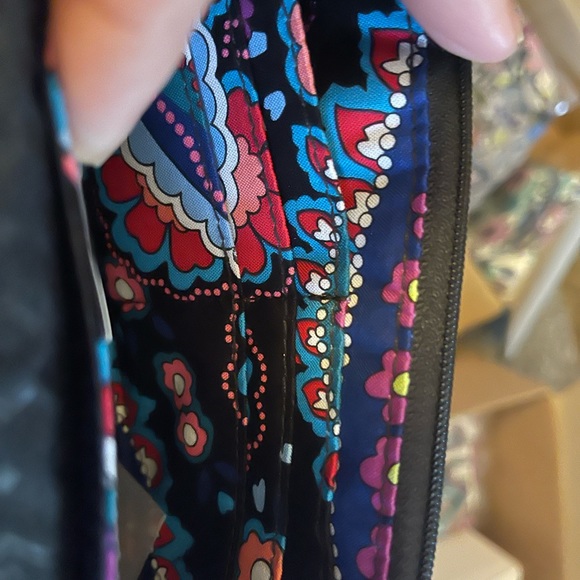 Vera Bradley wallet/wristlet - Picture 10 of 12